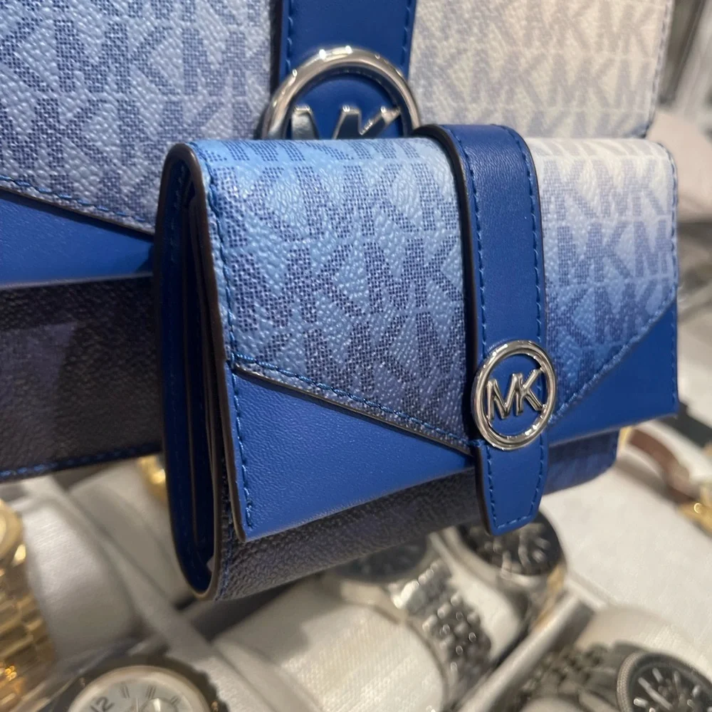 MICHAEL KORS Greenwich Medium Ombré Signature Logo Tri-Fold Wallet Galaxy Blue